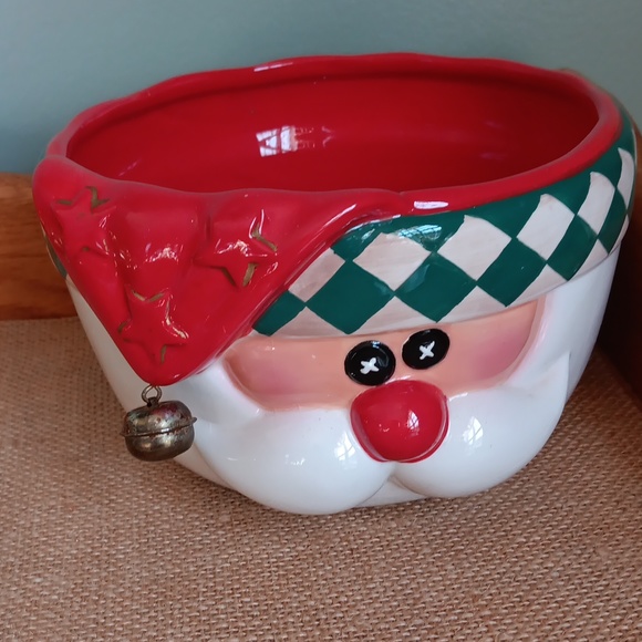 Santa Ceramic Dish - Picture 2 of 5